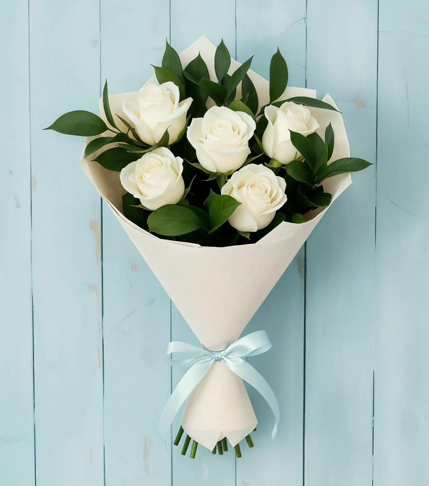 Букет цветов из: Розы в Коммаяке