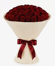 Букет 101 Бордовая роза Блэк Бакарра в Коммаяке