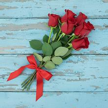 Букет Красные розы в Коммаяке