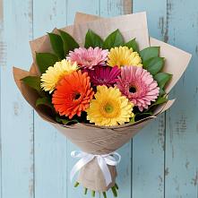 Букет цветов из:  Герберы #REPLACE_PRED# Коммаяке