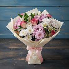 Букет цветов из:  Хризантемы, Альстромерии и Розы в Коммаяке