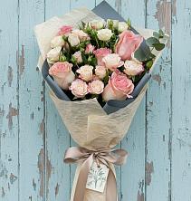 Букет цветов из:  Розы в Коммаяке