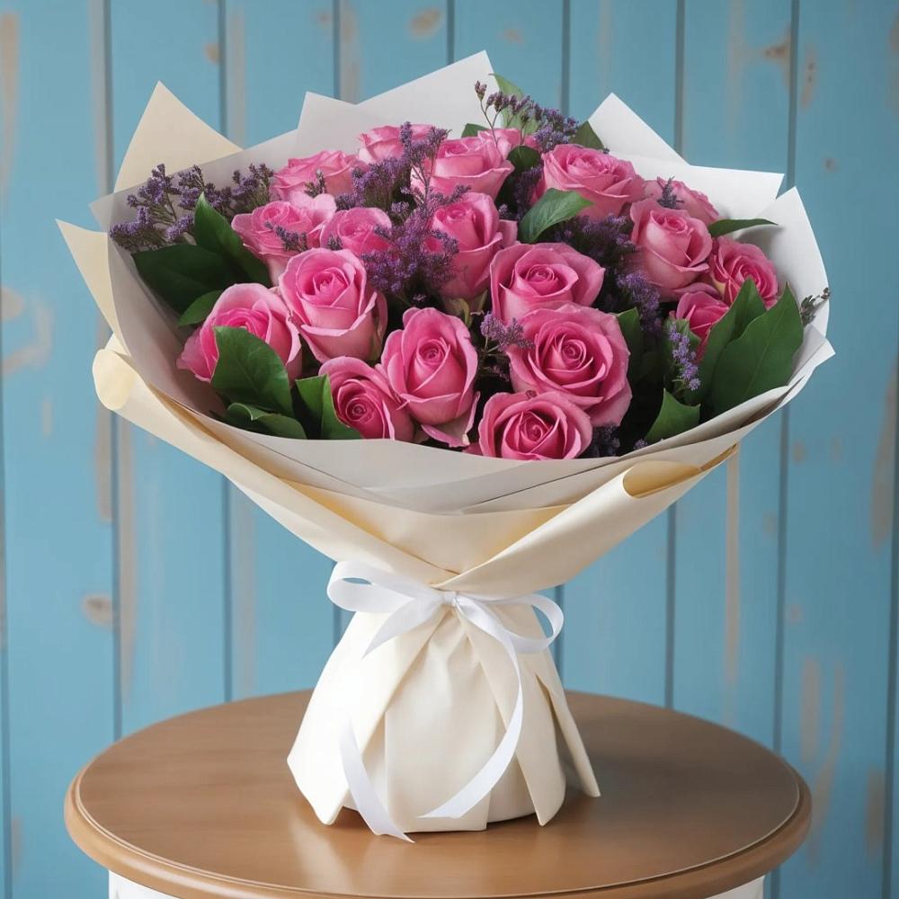 Букет цветов из: Розы в Коммаяке