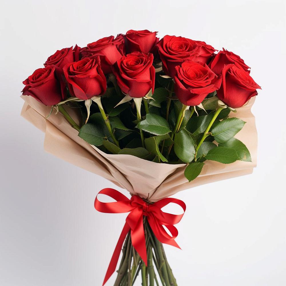 Букет 11 Красных роз Эдлесс Лав в Коммаяке
